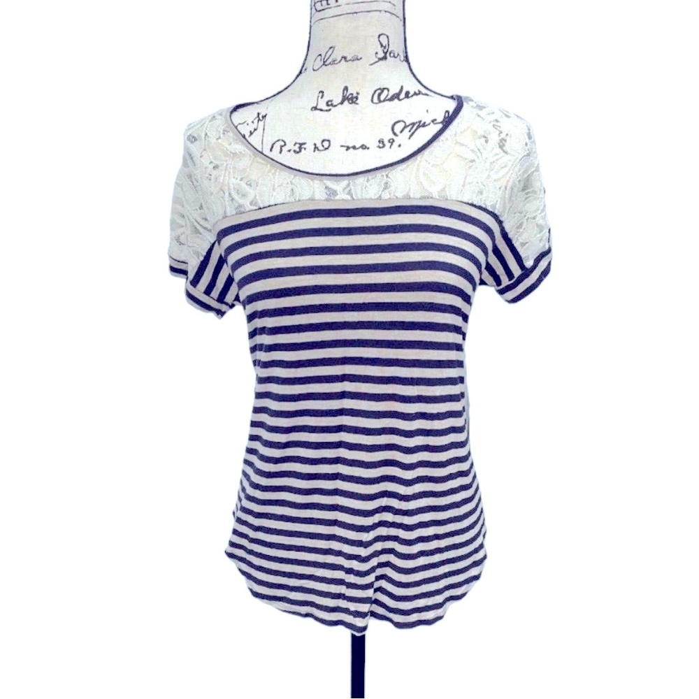 Lavish Women’s XL Navy Striped White Lace Short Sleeve Top